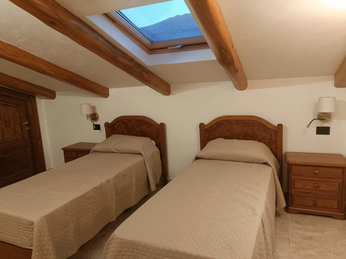 Bedroom 2, TENUTA ROSA - Gastronomia e Relax, Salerno