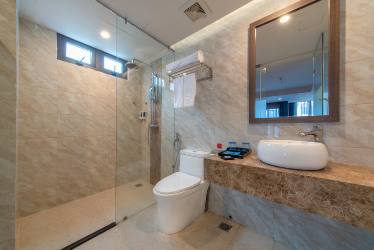 Bathroom 5, Aaron Hotel, Nha Trang