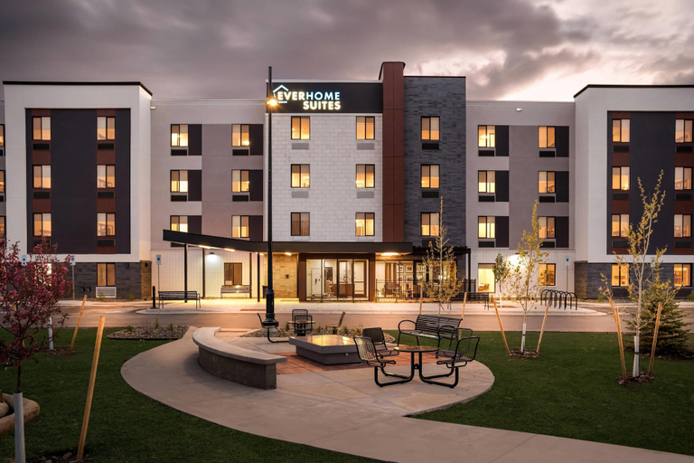 Exterior & Views 2, Everhome Suites Bozeman, Gallatin