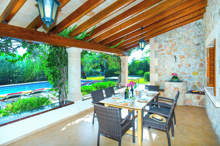 Others 3, Villa Tanca, Baleares