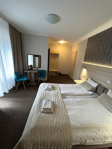 Bedroom 3, Old Tree Villa & Restaurant, Bieruń-Lędziny