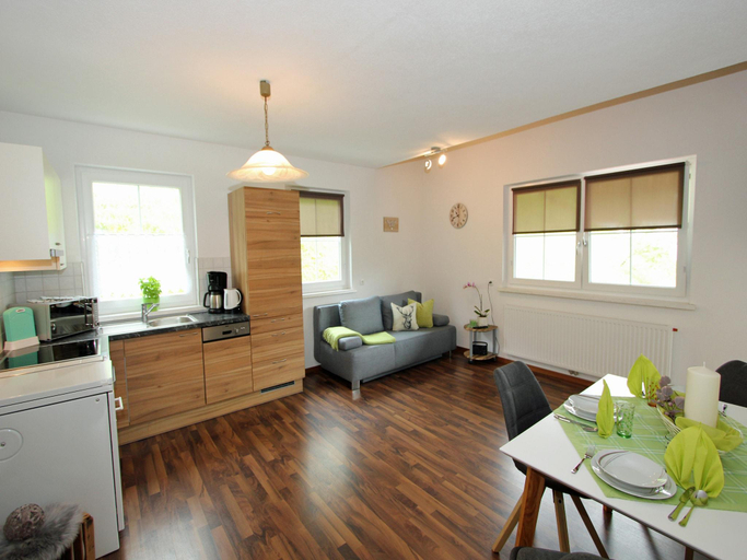 Others 5, Apartment in Hochgallmigg near Ski Lift, Landeck