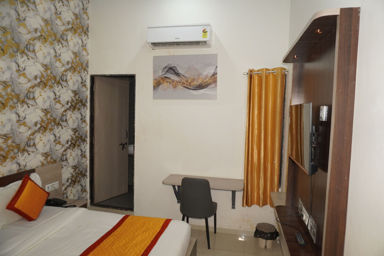 Bedroom 9