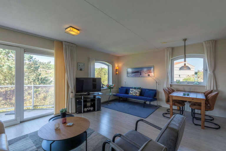 Others 4, Cozy Dune-View Apartment, Den Helder