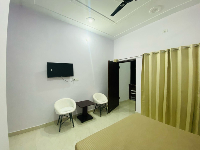 Bedroom, HOTEL ABHYUDAY, Rudraprayag