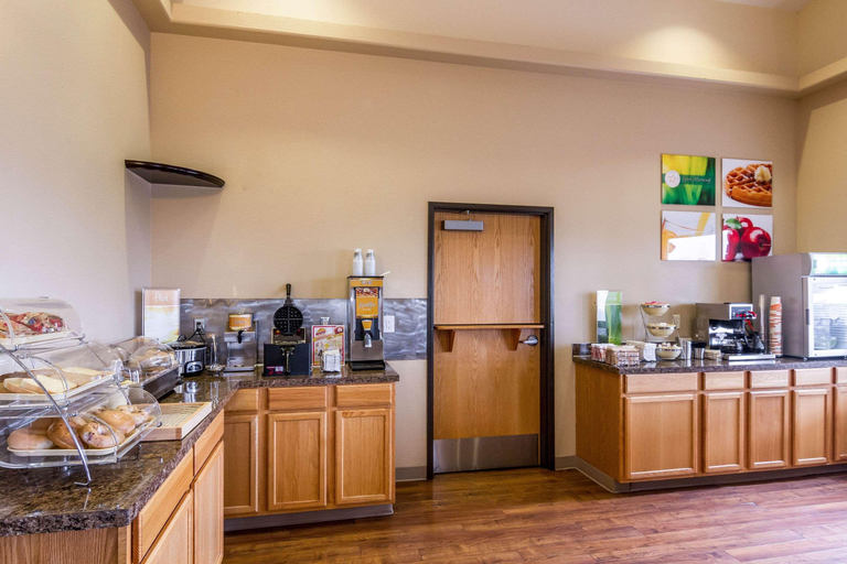 Food & Drinks 5, Quality Inn Selah North Park, Yakima