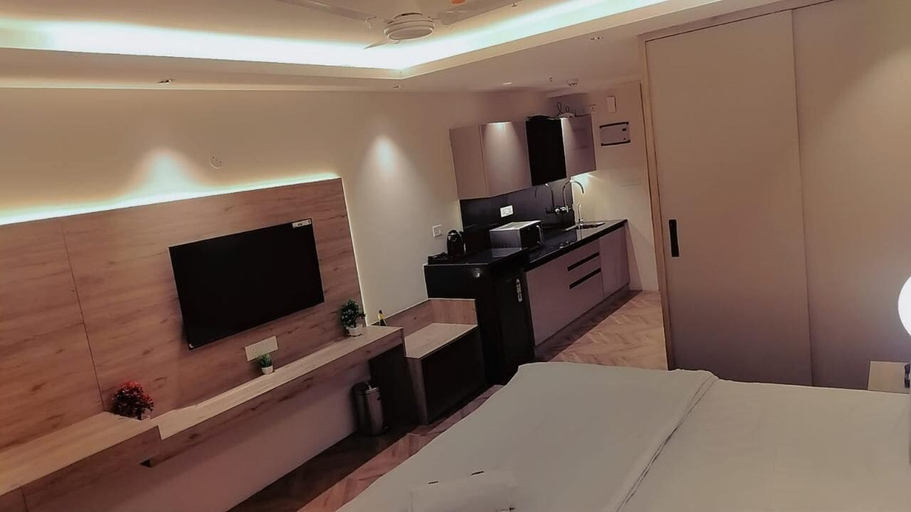 Bedroom, Hotel Del Luna, Gautam Buddha Nagar