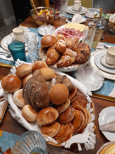 Food & Drinks 4, GUESTHOUSE 73, Cagliari