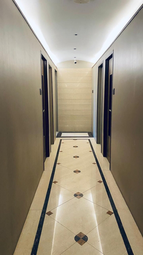 Others 5, Palm Breeze Hotel - Colaba, Mumbai City
