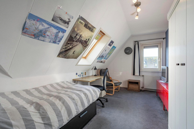 Room 5, Beach Side Villa, Zijpe