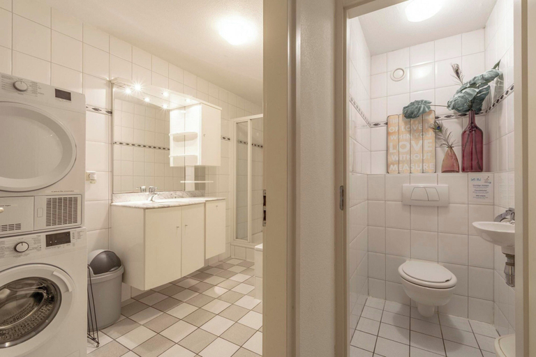 Bathroom 3, Wijde Blick 210 Apartment With Large Balcony, Zijpe