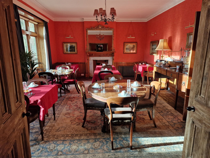 Food & Drinks 4, Cambus o'May Hotel, Aberdeenshire