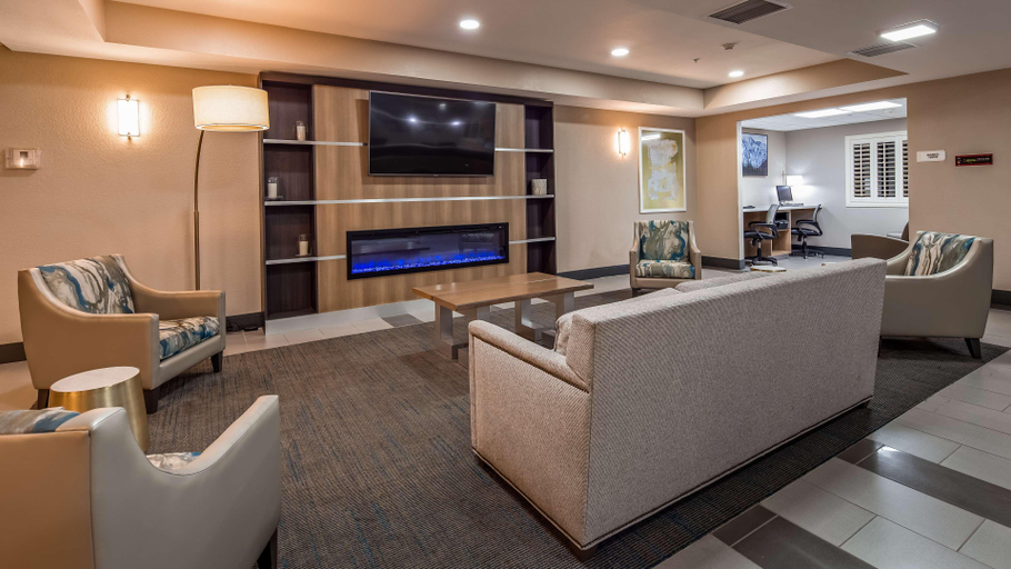 Public Area 2, Days Inn by Wyndham Safford, AZ, Graham