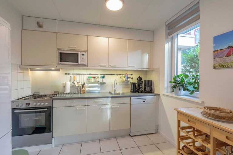 Private kitchen, Holiday Home Near Dutch Beach With Pool, Zijpe