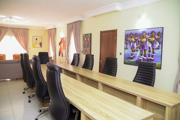Business Facilities, Dekins Homes and Apartments, AbujaMun