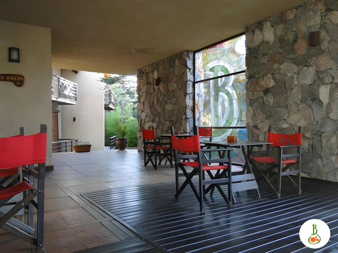 Food & Drinks 4, Hotel Blumig, Calamuchita