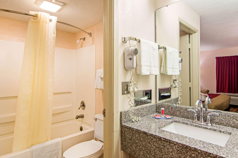 Bathroom 4, Econo Lodge Madison, AL, Madison