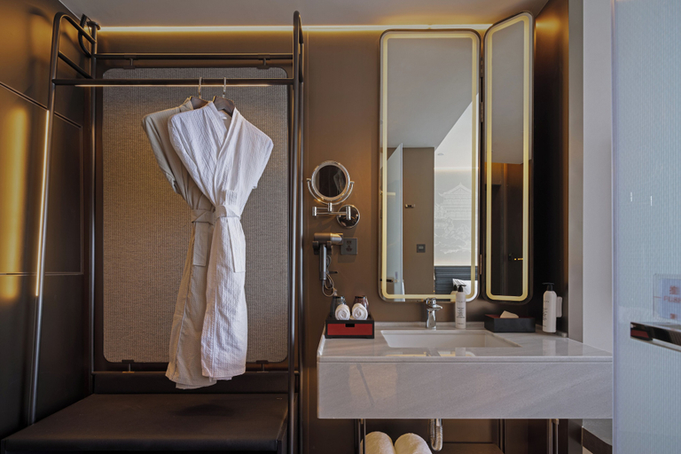 Bathroom 5, Wanda Yi Beijing Qianmen, Beijing