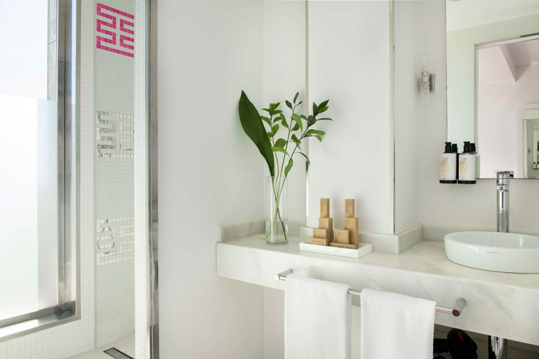 Bathroom 3, Allegro Barcelona, Barcelona