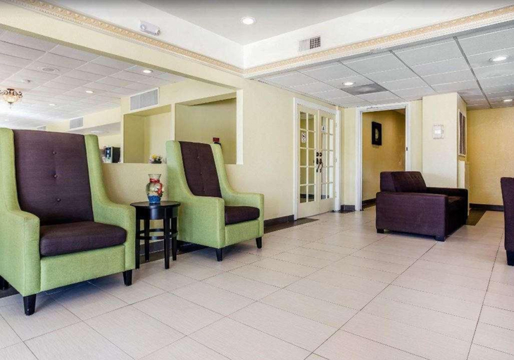 Public Area 2, Baymont by Wyndham Walterboro, Colleton