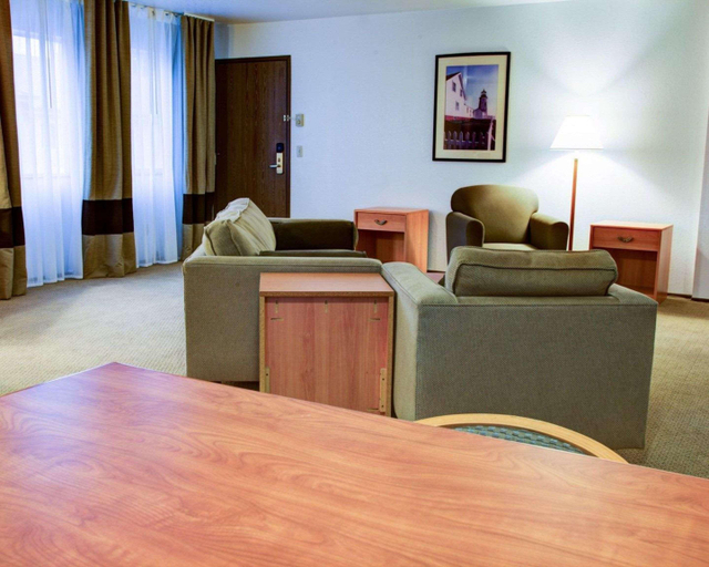 Bedroom 3, Quality Inn Florence, Lane