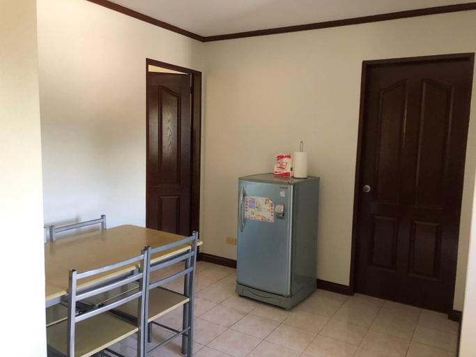 Others 4, 2BR apartment near Convention Center#3, Iloilo City