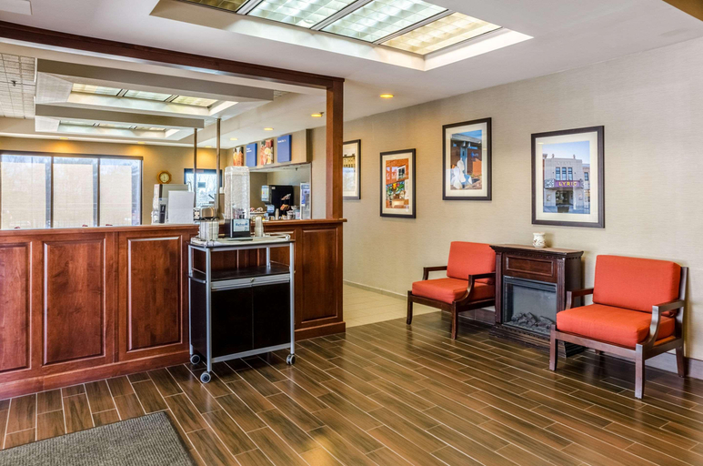 Public Area 2, Comfort Inn Blacksburg University Area, Montgomery