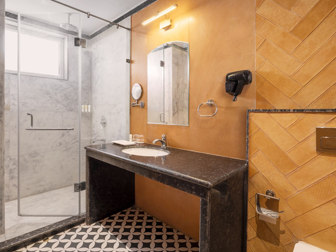 Bathroom 3, Raasvan Vrindavan AM Hotel Kollection, Mathura