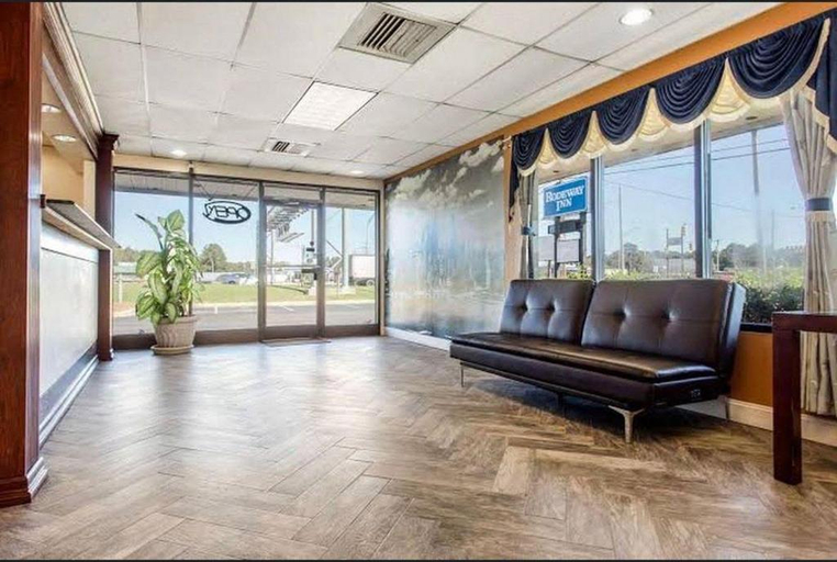 Public Area 3, Super 8 by Wyndham Battleboro/Rocky Mount, Nash