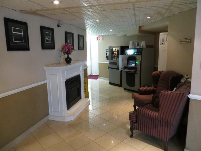 Public Area 2, Econo Lodge Orillia, Simcoe