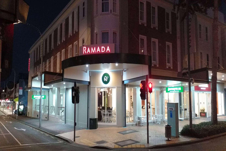 Exterior & Views 2, Ramada by Wyndham Hamilton City Center, Hamilton