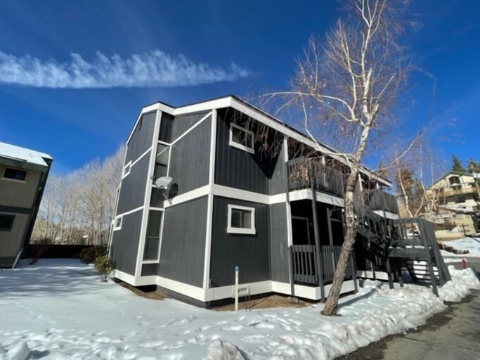 Exterior & Views, Boulder Bay Chalet Condo, San Bernardino