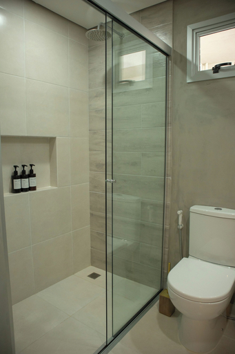 Bathroom 4, Sky Stays at Forvm Molas López, Asunción