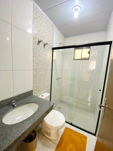 Bathroom, Hotel Alexania, Alexania