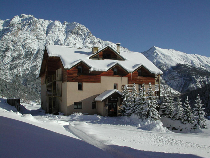 Others 2, Hotel L'Echaillon, Hautes-Alpes