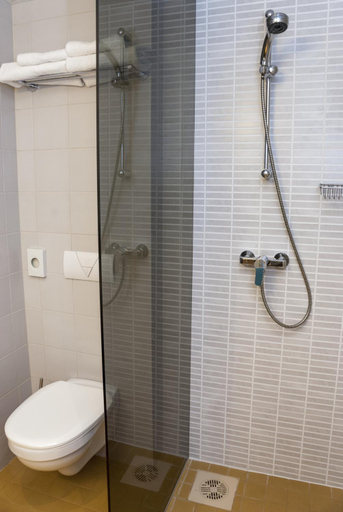 Bathroom 4, Hestia Hotel Seaport, Tallinn
