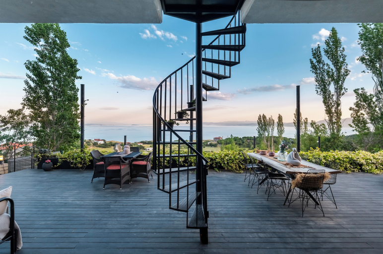 Food & Drinks 4, Rust House, Ayvacık