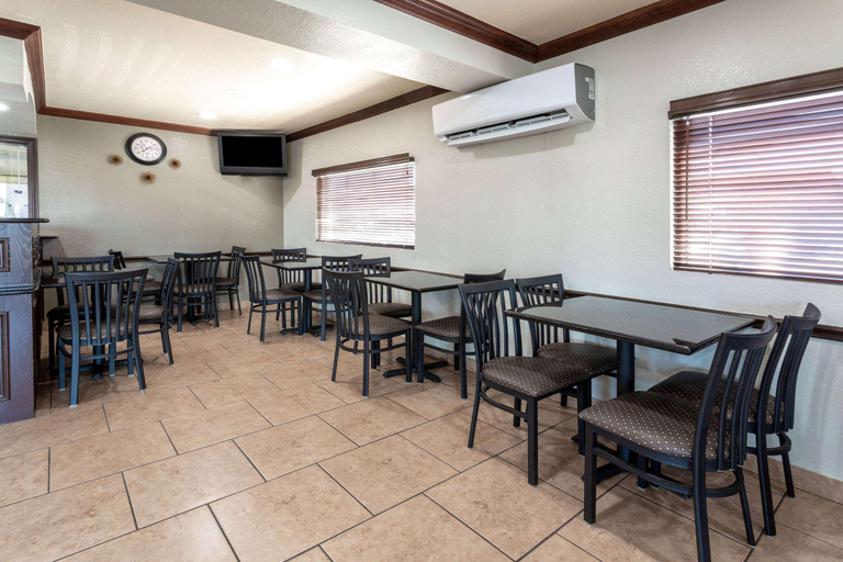 Public Area 2, Super 8 by Wyndham Amarillo Central TX, Potter
