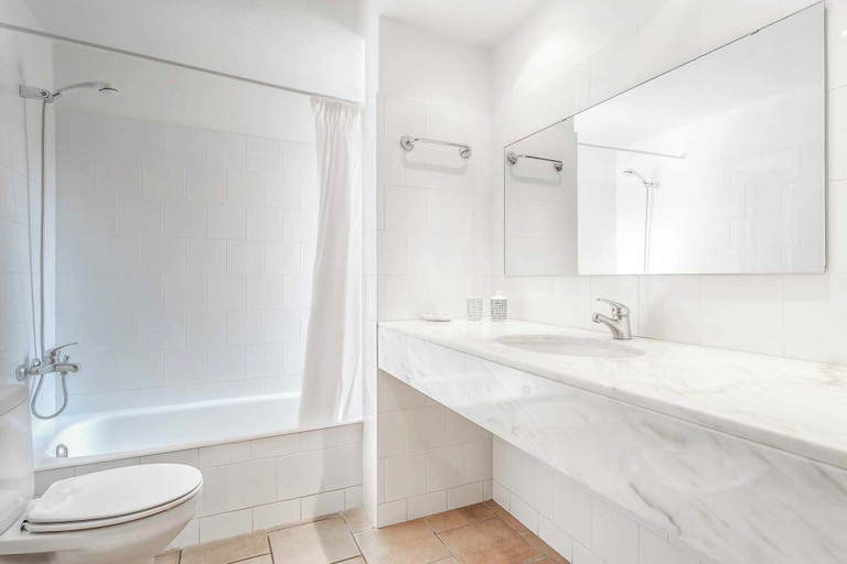Bathroom, Villa Tamarells Ullastres, Baleares