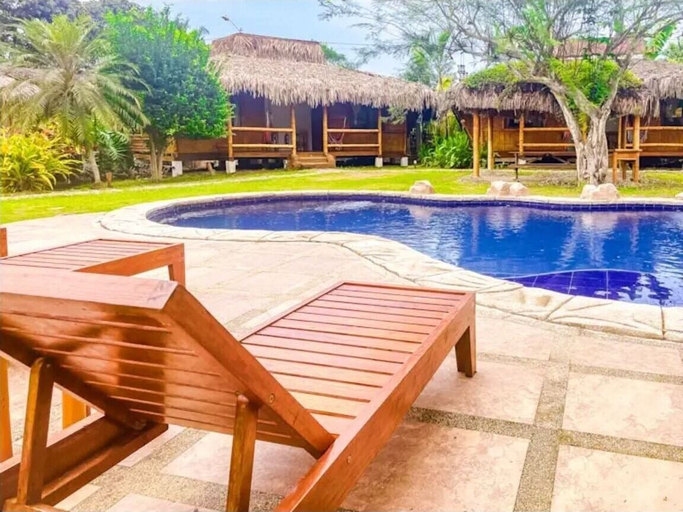 Sport & Beauty 4, Palms Oasis Montanita, Santa Elena