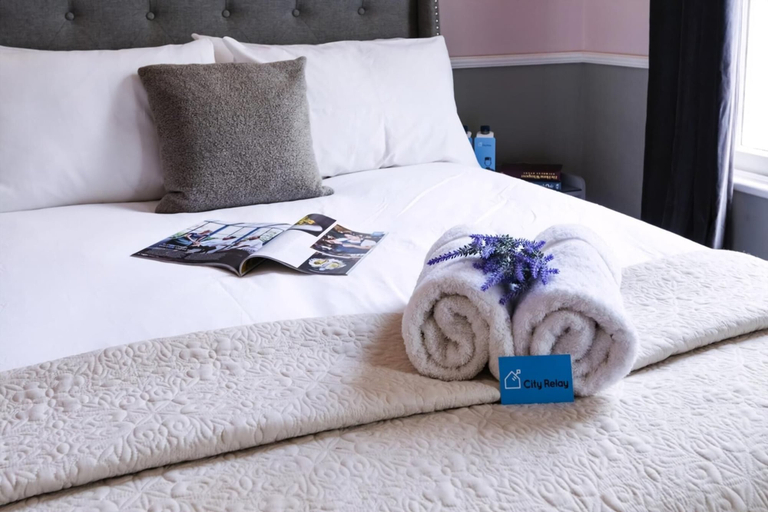 Bedroom 3, Bright 1BR + Balcony by Hyde Park, London