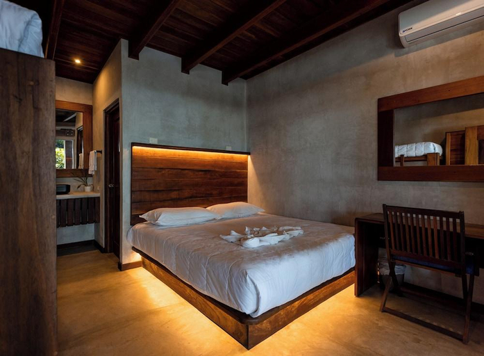 Bedroom 3, Hotel Gringo Perdido, Flores
