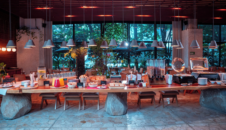 Food & Drinks 5, Hashtag 98 Hotel By Jalo, Medellín