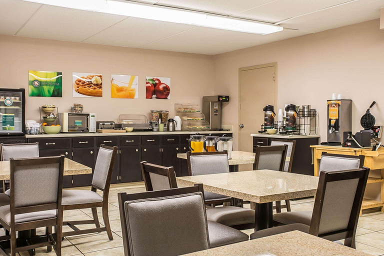 Food & Drinks 4, Quality Inn Hartsville, Darlington