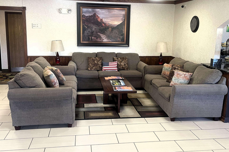 Public Area 2, Quality Inn Raton, NM, Colfax