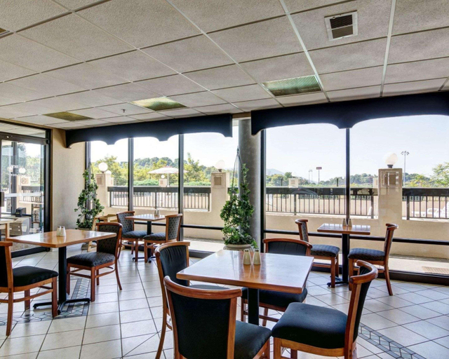 Food & Drinks 4, Quality Inn Troutville - Roanoke North, Botetourt