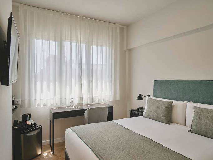 Bedroom 3, Tres Torres Atiram Hotel, Barcelona