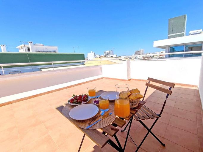 Others 4, Lovely Terrace Apart. Downtown, Faro