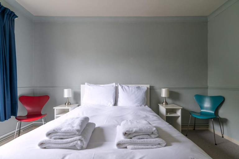Bedroom 3, Charming One Bed Abode In East Putney, London