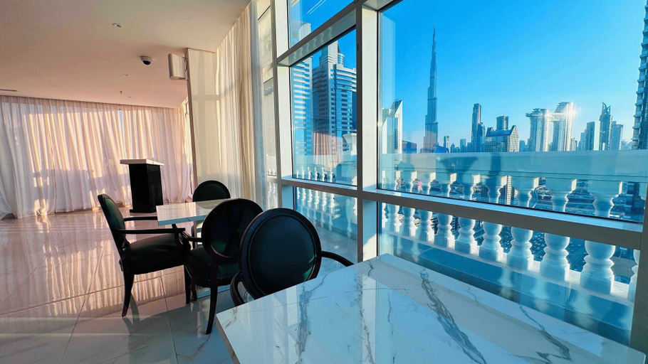 Others 5, Emirates Grand Hotel Opposite DIFC, Dubai